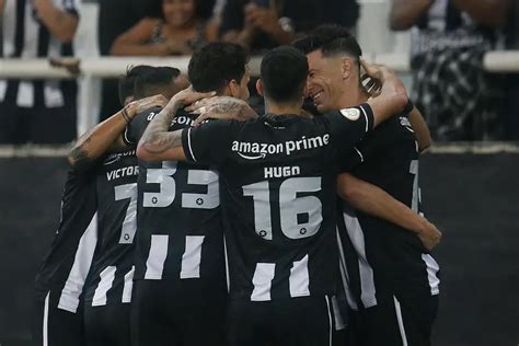 VÍDEO Melhores momentos de Botafogo x Fortaleza pelo Campeonato