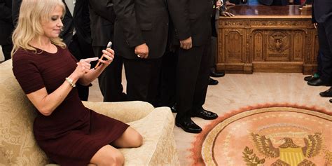 Discussion Photo Of Kellyanne Conway Kneeling On The Oval Office Couch