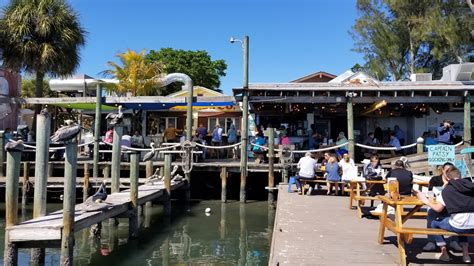 4 seafood restaurants in Sarasota, Bradenton named 'best in Florida'