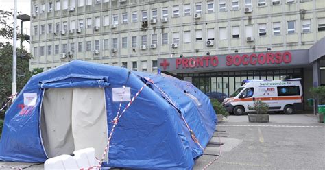 Covid Pazienti Ricoverati Negli Ospedali Riuniti Di Foggia