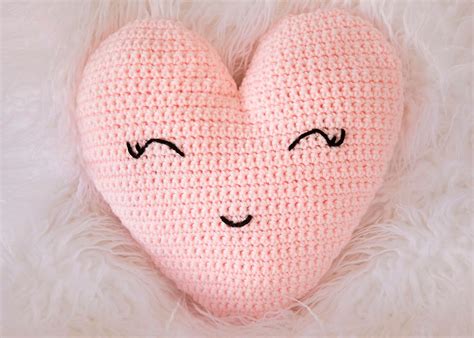 Heart Shaped Pillow | AllFreeCrochet.com