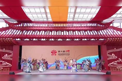 第六届中国戏曲文化周上演“沉浸式”京剧 演员能与观众眼神交流