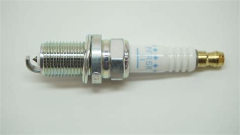 Mercedes Spark Plug Ngk Laser Platinum Pfr R Pfr R Pfr R