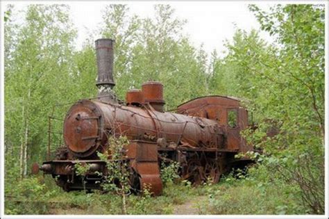 abandoned railroad   train  pics