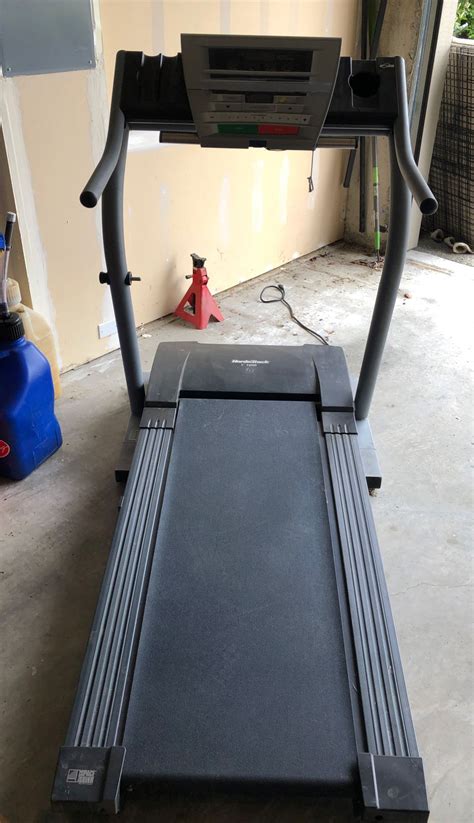 Nordictrack C 1800 Treadmill For Sale In Renton Wa Offerup