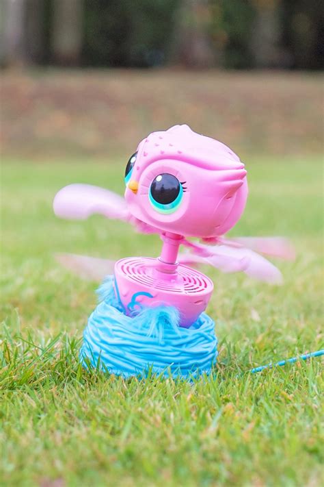 OWLEEZ INTERACTIVE FLYING OWL TOY REVIEW