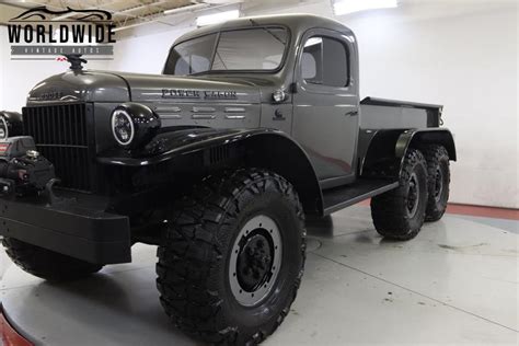 1946 Dodge Power Wagon 6x6 Pickup Comme Restomod