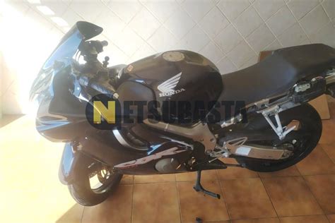 Subasta De Honda Cbr Fi