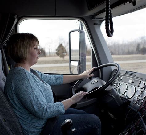 Ramblin Woman A Week On The Road With A Female Trucker Burly Men