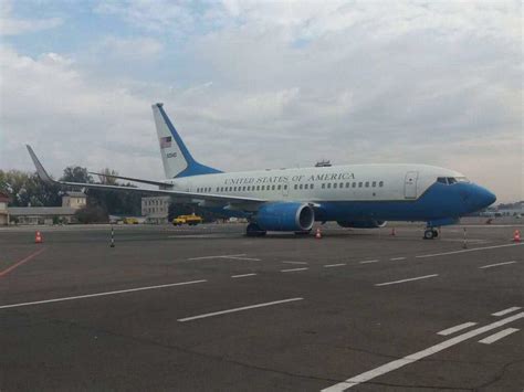 Exclusiv Un Avion Din Sua A Aterizat Pe Aeroportul Interna Ional