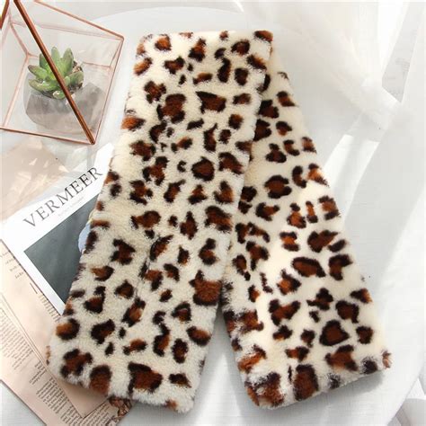 Women Winter Fashion Leopard Ladies Neck Warm Scarf Scarves Fake Fox Faux Fur Scarf Shawls And