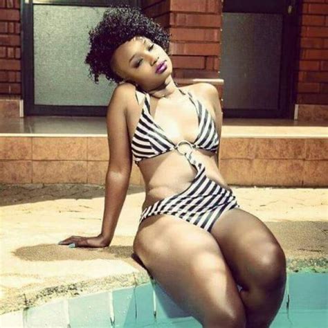 7 Hot Sexy Talia Oyando Bikini Pics