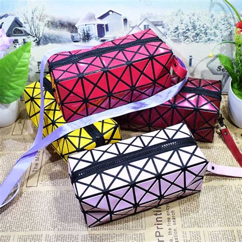 Waterproof Makeup Bag - StorageDelight