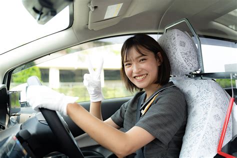 タクシードライバーって稼げるの？ タクシー運転手の売り上げの仕組みを解説！ 横浜交通タクシーグループ 神奈川のタクシー会社