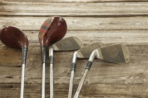 How To Display Old Golf Clubs (Top 9 Ways)