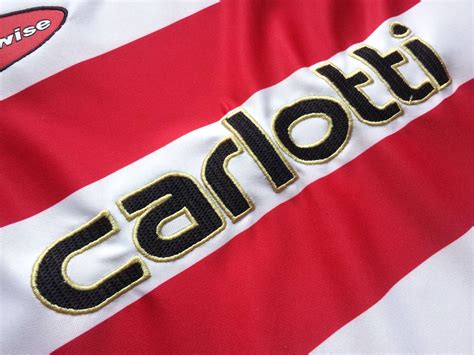 Doncaster Rovers Home Camiseta De Fútbol 2006 2007 Sponsored By Carlotti