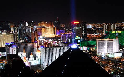 1824x2736px Free Download Hd Wallpaper Las Vegas Lights At Night Wallpaper Widescreen Free