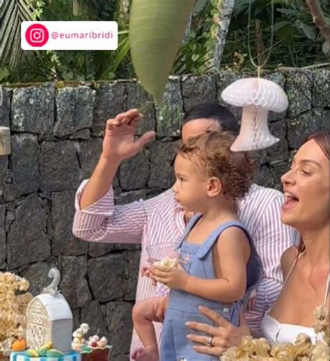 Thaila Ayala celebra aniversário de dois anos de idade de filho