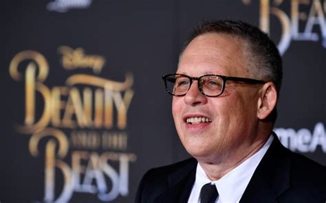 Estamos Incluindo Todo Mundo Diz Diretor De Bela E A Fera Sobre Personagem Gay Quem