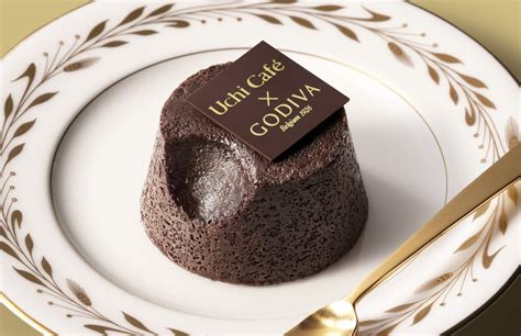 ゴディバ監修のロールケーキとテリーヌ！ローソン Uchi Café×godiva「秋のショコラスイーツ」