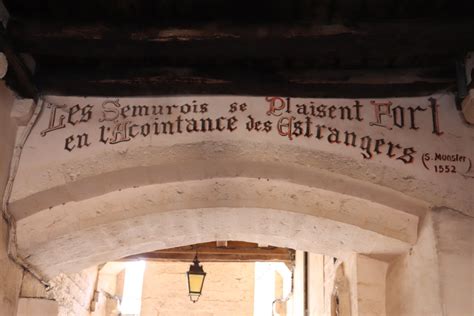 ESCAPADE À Semur en Auxois Une citadelle à découvrir