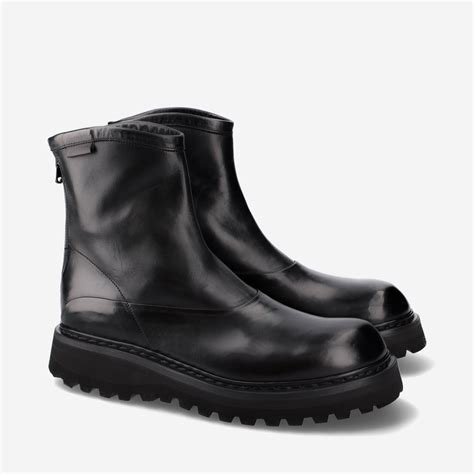 Premiata® | Official Site | FW23 Collection