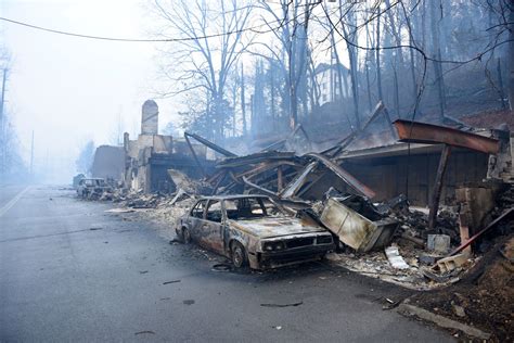 Gatlinburg Wildfires Force Evacuations ‘it Was Like Driving Into Hell