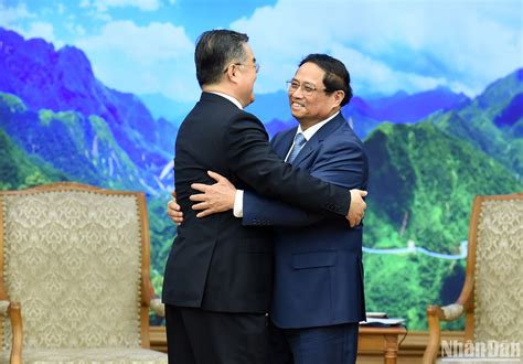 Foto Premier Vietnamita Recibe A Comisionado Jefe Adjunto Del Comit