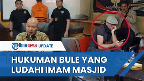 Nasib Bule Australia Seusai Ludahi Imam Masjid Dideportasi Malam Ini