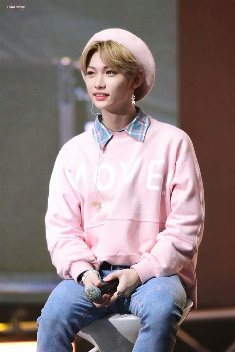 Felix 필릭스 Straykids 스트레이키즈 Stray Kids Outfits Felix Stray Kids