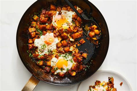 Fried Eggs And Potatoes Recipe