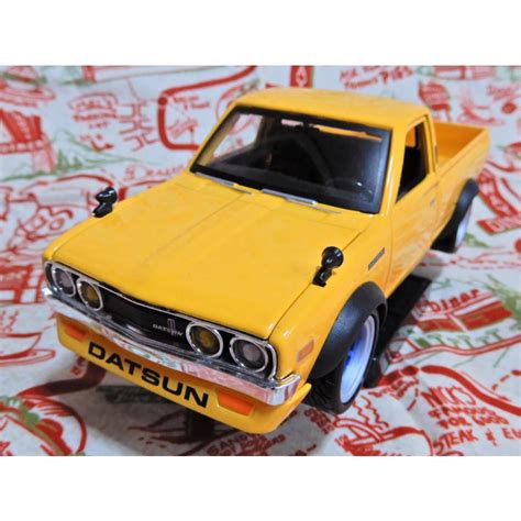 Maisto Tokyo Mod Datsun Pick Up