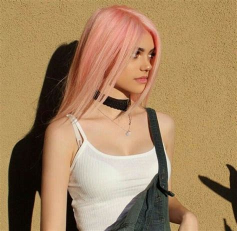 Pin By ᴀᴘᴀʀɴᴀ ʜᴀʀɪᴘʀᴀꜱᴀᴅ 🍉 On Kelsey Calemine ♡ Dyed Hair Pink Hair Beautiful Hair