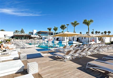 Club Maspalomas Suites & Spa (Adults Only) in Maspalomas, Gran Canaria ...