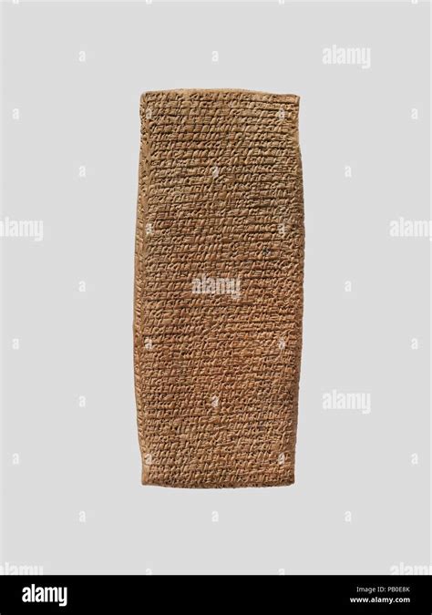 Ancient cuneiform tablet hi-res stock photography and images - Alamy