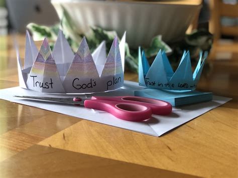 Queen Esther Crown Craft