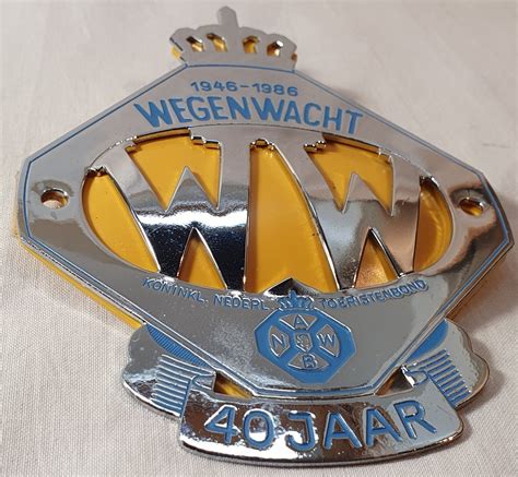 Insignia Grille Badge 40 jaar WW 1946 1986 Países Bajos