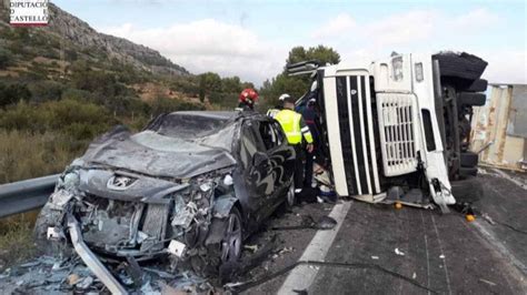 Un Muerto Y Un Herido En Un Accidente Entre Un Coche Y Un Camión