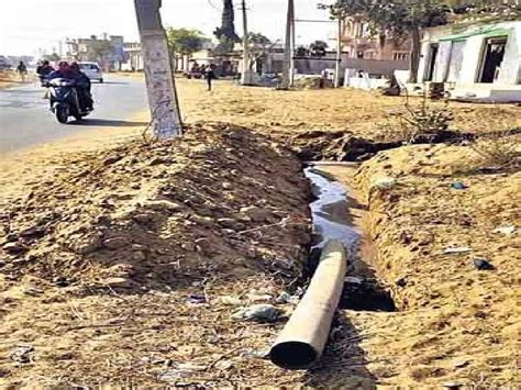 Jal Jeevan Mission Mistake In Rs 50 Crore Scheme Instead Of One Meter Pipelines Are Being