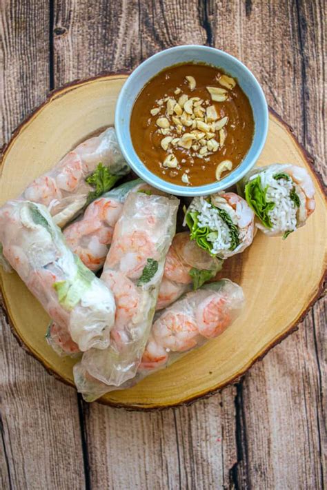 Vietnamese Pork And Shrimp Spring Rolls G I Cu N T M Th T Bun Bo Bae