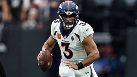 Russell Wilson Injury Update Broncos QB Ruled Out With Concussion