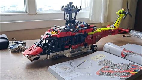 Lego 42145 Technic Airbus H175 Rescue Helicopter Building Process