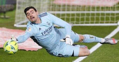 Courtois 2020 : Thibaut Courtois Of Belgium Poses During The Official Uefa Euro 2020 News Photo ...