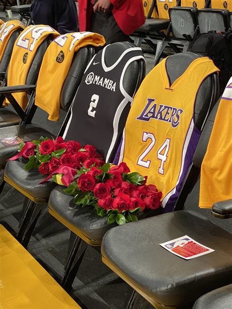 Video El Conmovedor Homenaje De Los Lakers A Kobe Bryant