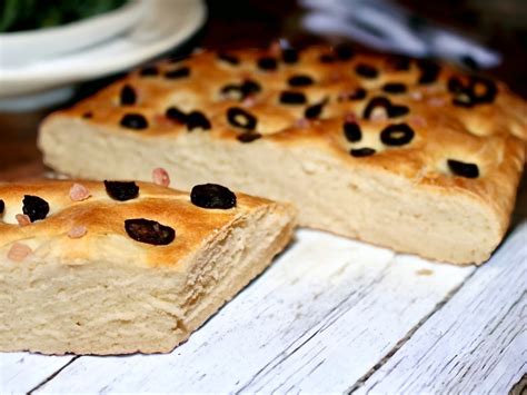 Focaccia włoskie pieczywo domowym sposobem Kuchnia Tomka