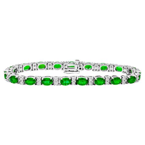 Carats Total Oval Cut Green Emerald And Round Shape Diamond Tennis