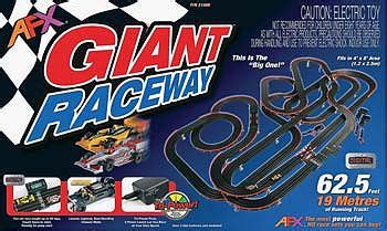 AFX Giant Raceway w/TPP Lap Counter 62.5' HO Scale Slot Car Set #21005