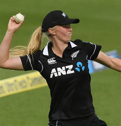 Hannah Rowe New Zealand Olympic Team