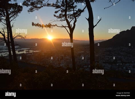 Sunrise over Cape Town Stock Photo - Alamy