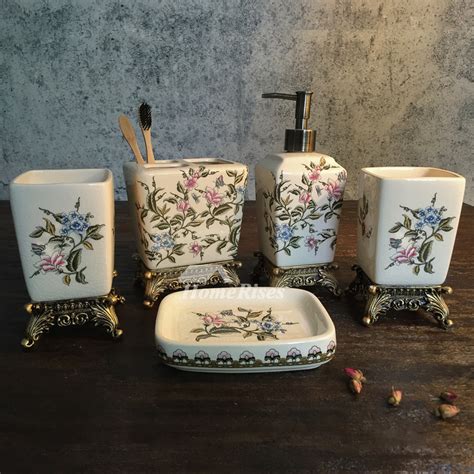 Exquisite 5 Piece Enamel Ceramic Bathroom Accessories Sets